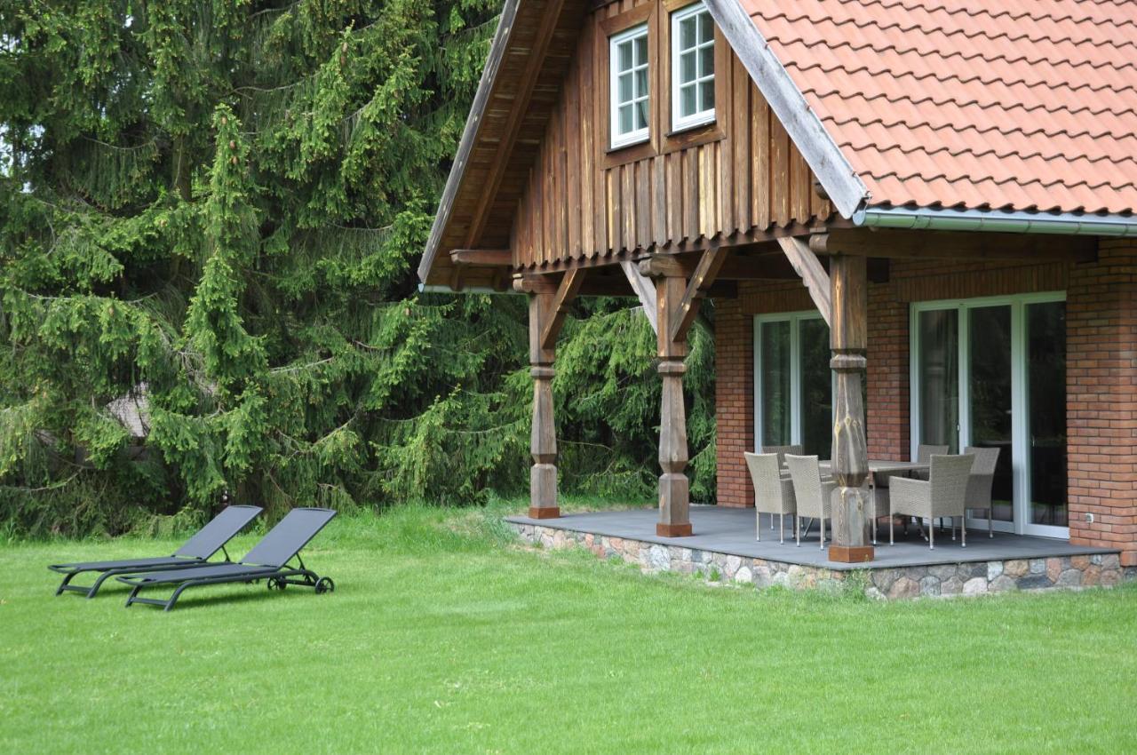 Monte Carvick Nad Jeziorem Seksty Karwik 外观 照片